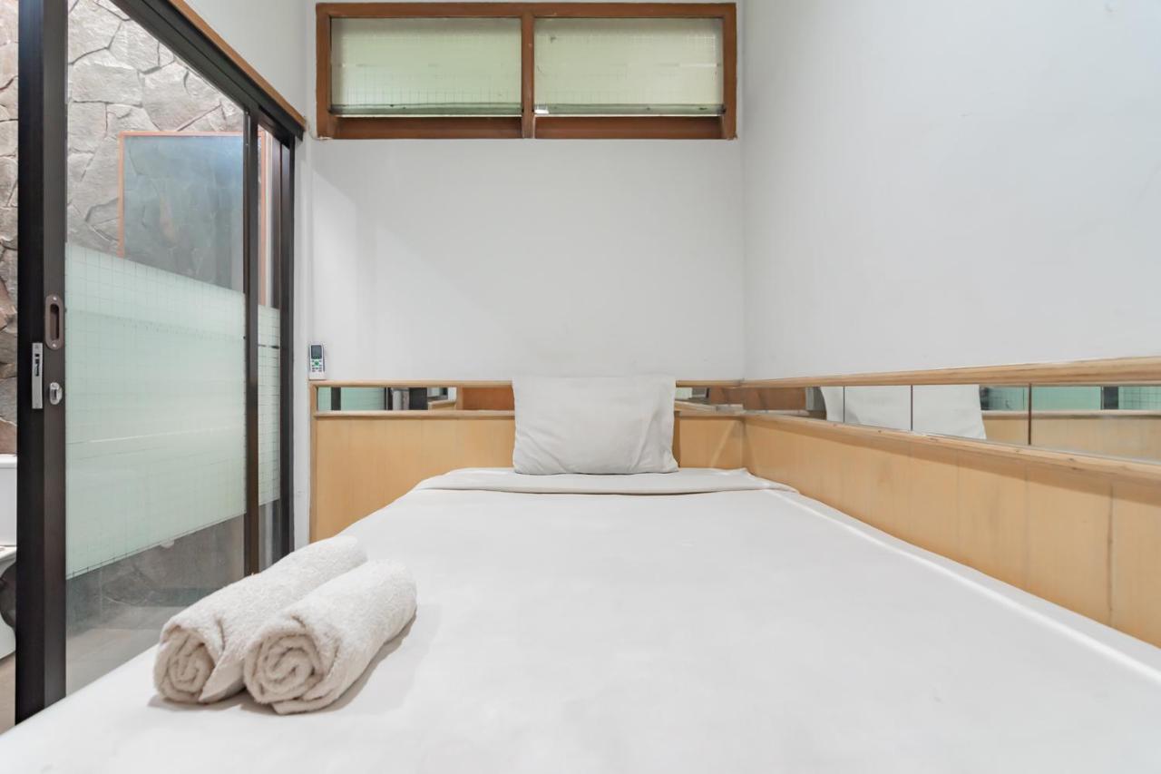 Imelda Residence Setrasari Redpartner Bandung Exteriér fotografie