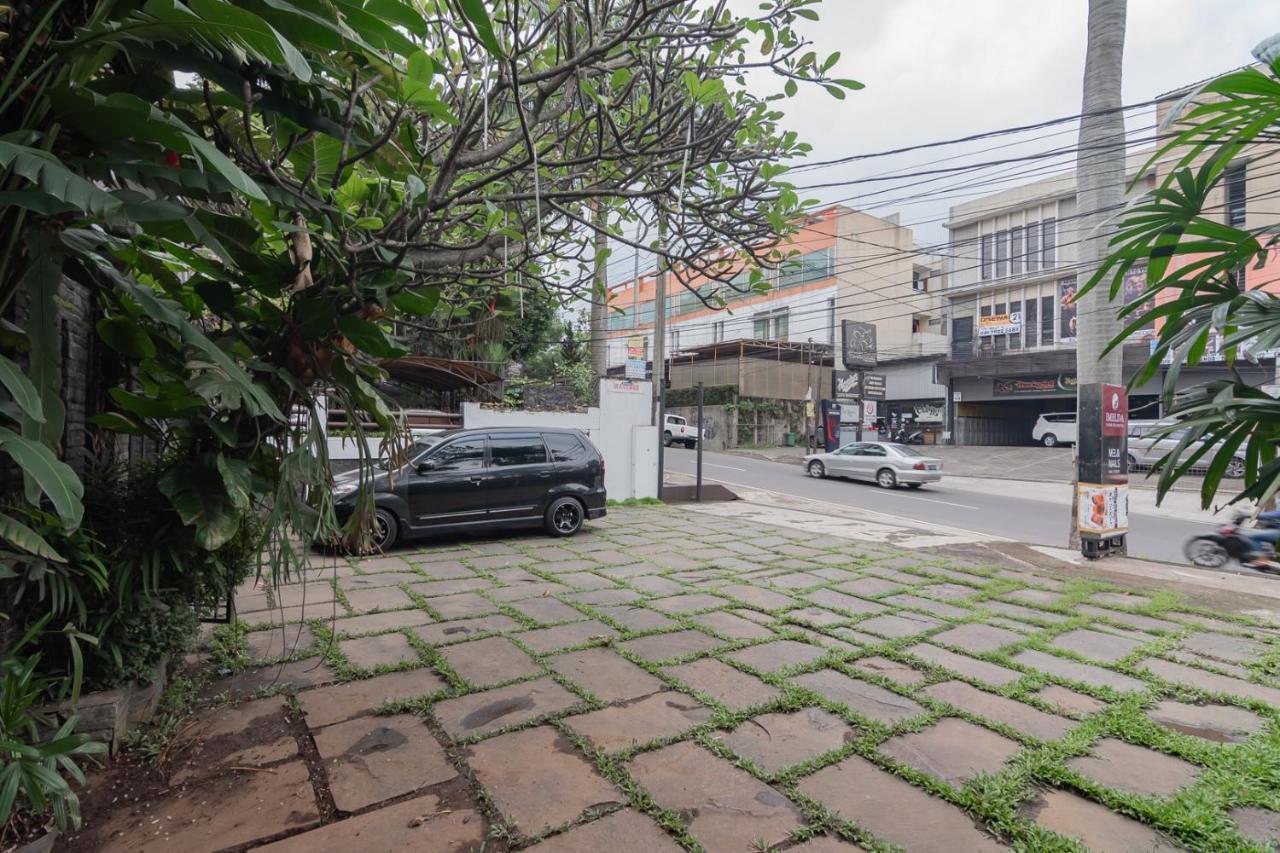 Imelda Residence Setrasari Redpartner Bandung Exteriér fotografie